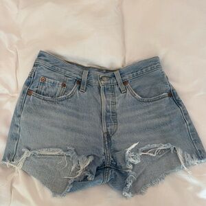 LEVI’S Denim Blue Distressed Women Shorts